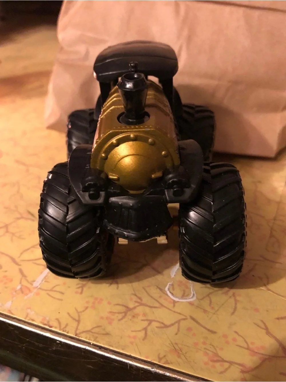 Hot Wheels Monster Jam Loco Punk 1:64 Truck
